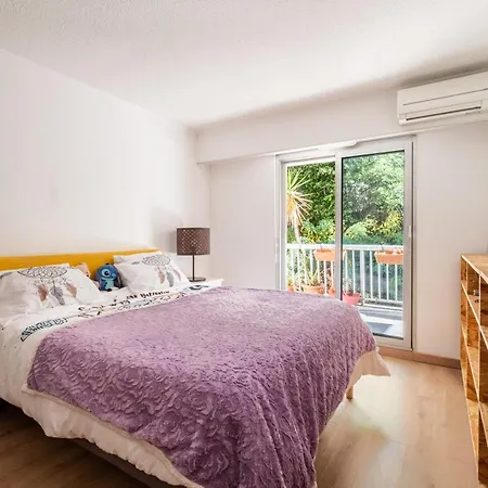 Spacieux En Rez De Jardin