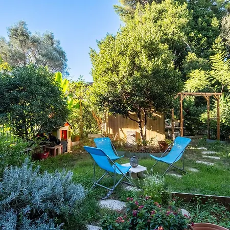 Spacieux En Rez De Jardin Апартаменты Ницца