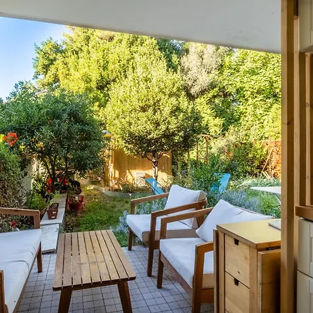 Daire Spacieux En Rez De Jardin *